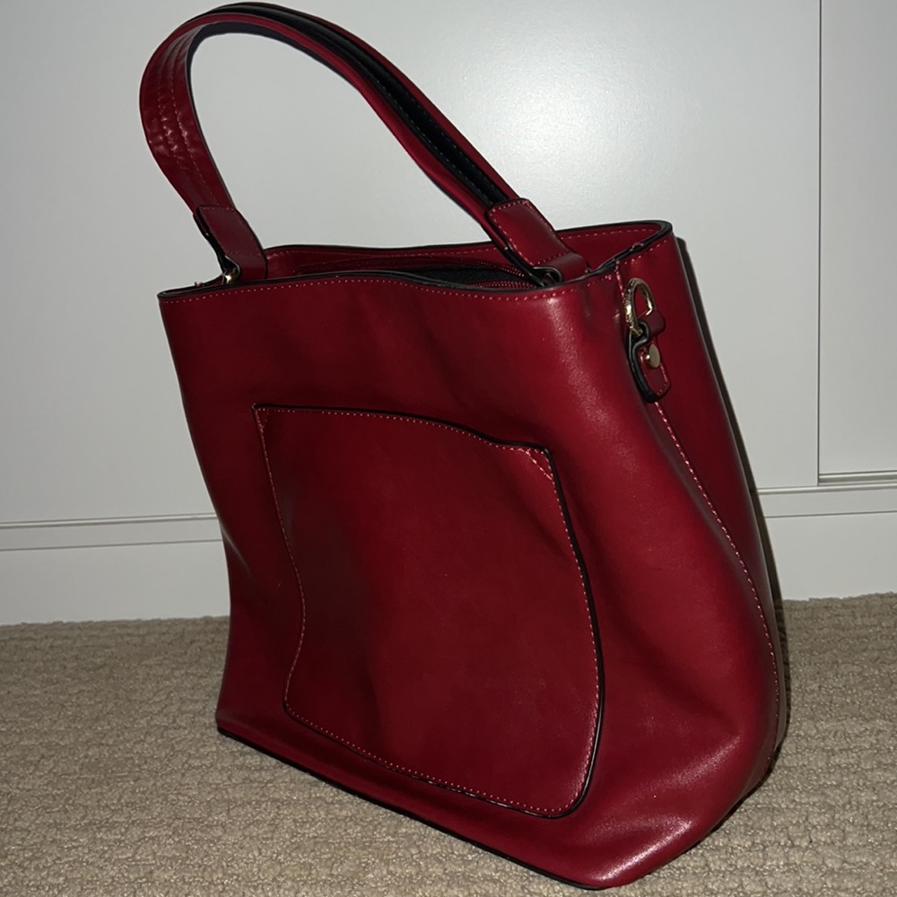 Red structured bag - Picture 2 of 6